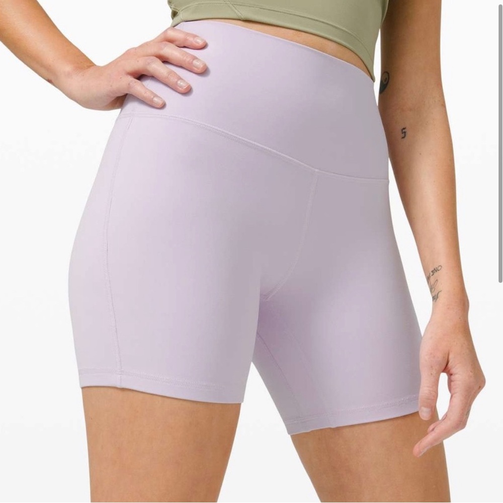 Lululemon Align Biker Shorts 6” Lavender Lilac
